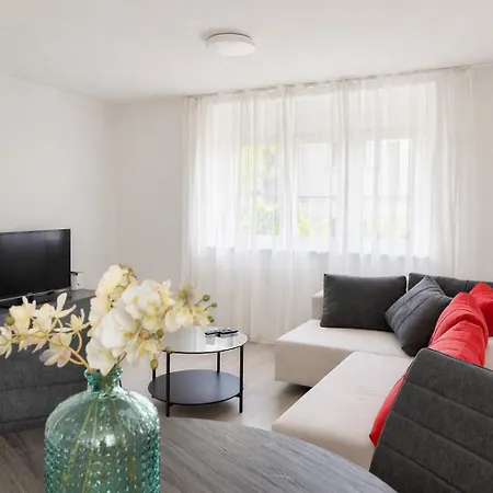 Apartamento Fortica Garden Apartment, Arena, Free Parking *