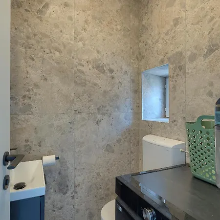 Fortica Garden Apartment, Arena, Free Parking Apartamento *